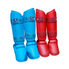 Arawaza WKF karate lábfejes lábszárvédő