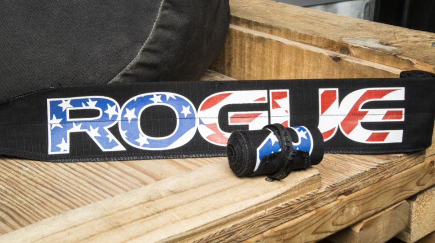 Rogue Fitness - Rogue Wrap - Csuklórögzítő - Amerikai zászlós