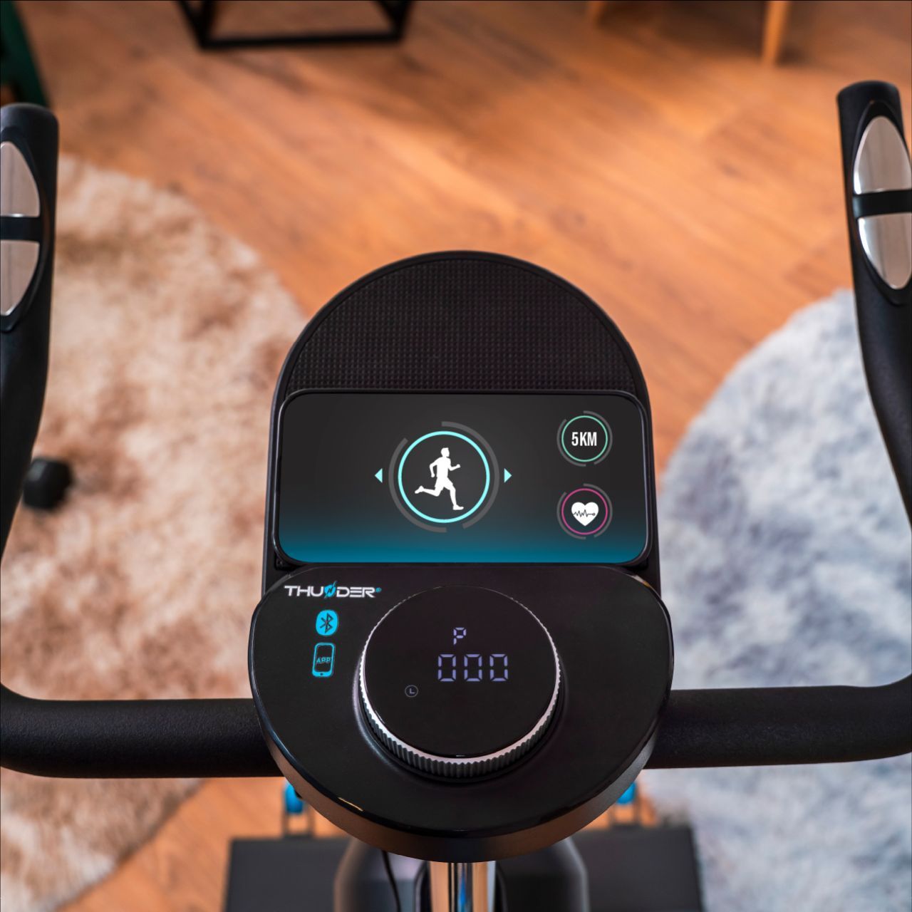 THUNDER - SPINZO SPINNING KERÉKPÁR - MÁGNESES ELLENÁLLÁS, 18 KG LENDKERÉK, 130 KG TERHELHETŐSÉG