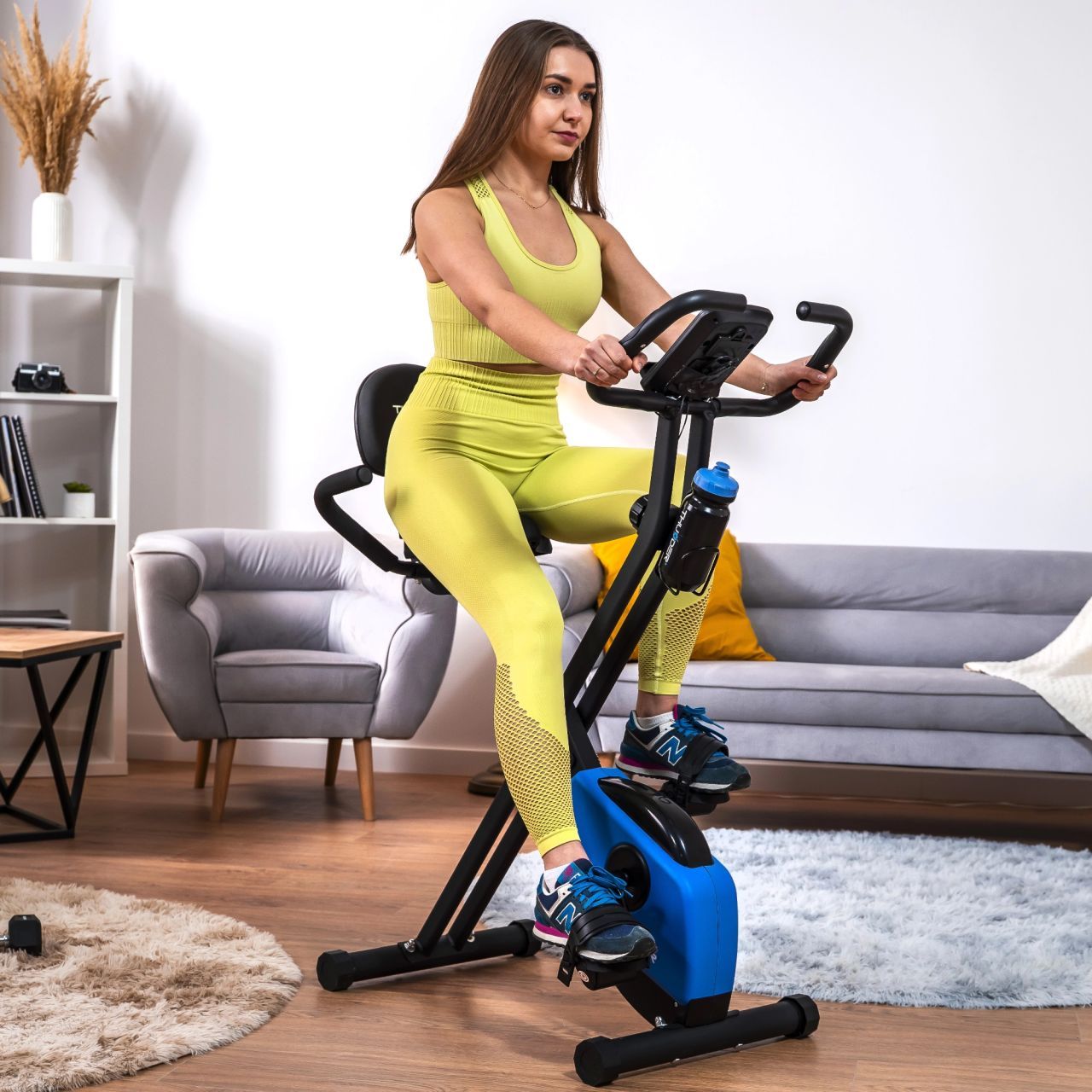 THUNDER - TINY X-BIKE - ÖSSZECSUKHATÓ SZOBABICIKLI HÁTTÁMLÁVAL, 8 FOKOZATÚ ELLENÁLLÁS, LCD KIJELZŐ, 110 KG TERHELHETŐSÉG