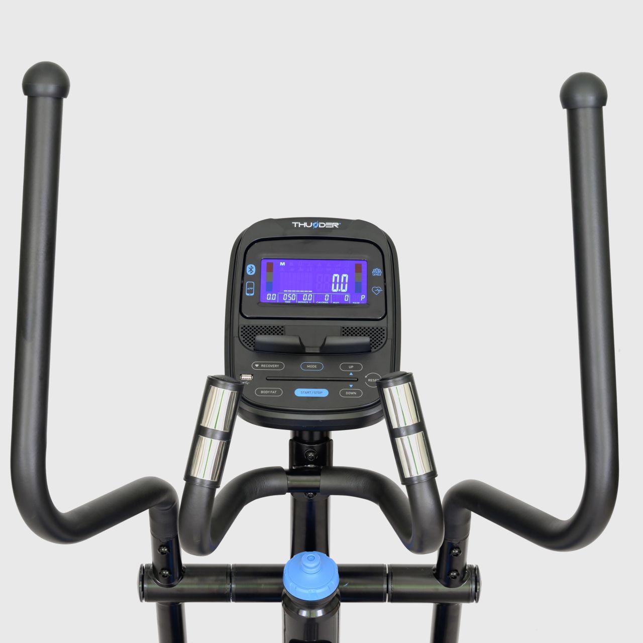 THUNDER - BLAZE ELLIPTICAL TRAINER - PROFI FRONTHAJTÁSÚ ELLIPSZIS TRÉNER, 130 KG TERHELHETŐSÉG THUNDER - BLAZE ELLIPTICAL TRAINER - PROFI FRONTHAJTÁSÚ ELLIPSZIS TRÉNER, 130 KG TERHELHETŐSÉG