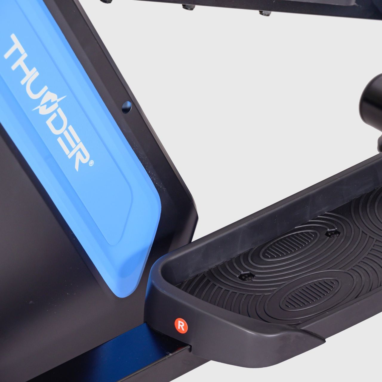 THUNDER - GROW ELLIPTICAL TRAINER - HÁTSÓ HAJTÁSÚ ELLIPSZIS TRÉNER, 130 KG TERHELHETŐSÉG THUNDER - GROW ELLIPTICAL TRAINER - HÁTSÓ HAJTÁSÚ ELLIPSZIS TRÉNER, 130 KG TERHELHETŐSÉG
