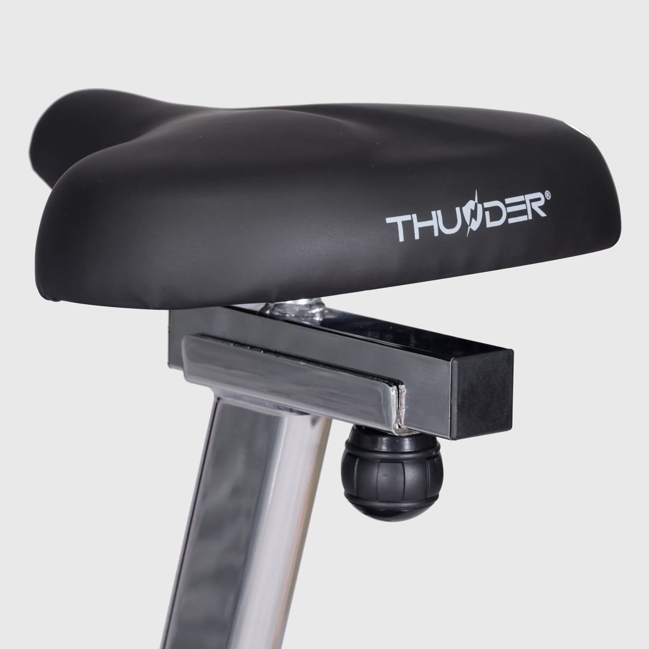 THUNDER - ATARO - STATIONARY BIKE - HALADÓ MÁGNESFÉKES SZOBAKERÉKPÁR, 130 KG TERHELHETŐSÉG THUNDER - ATARO - STATIONARY BIKE - HALADÓ MÁGNESFÉKES SZOBAKERÉKPÁR, 130 KG TERHELHETŐSÉG
