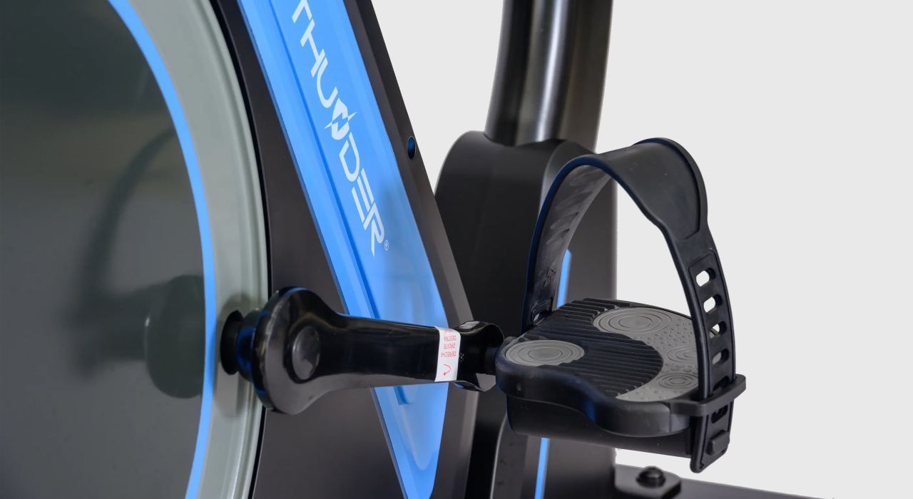 THUNDER - ATARO - STATIONARY BIKE - HALADÓ MÁGNESFÉKES SZOBAKERÉKPÁR, 130 KG TERHELHETŐSÉG THUNDER - ATARO - STATIONARY BIKE - HALADÓ MÁGNESFÉKES SZOBAKERÉKPÁR, 130 KG TERHELHETŐSÉG