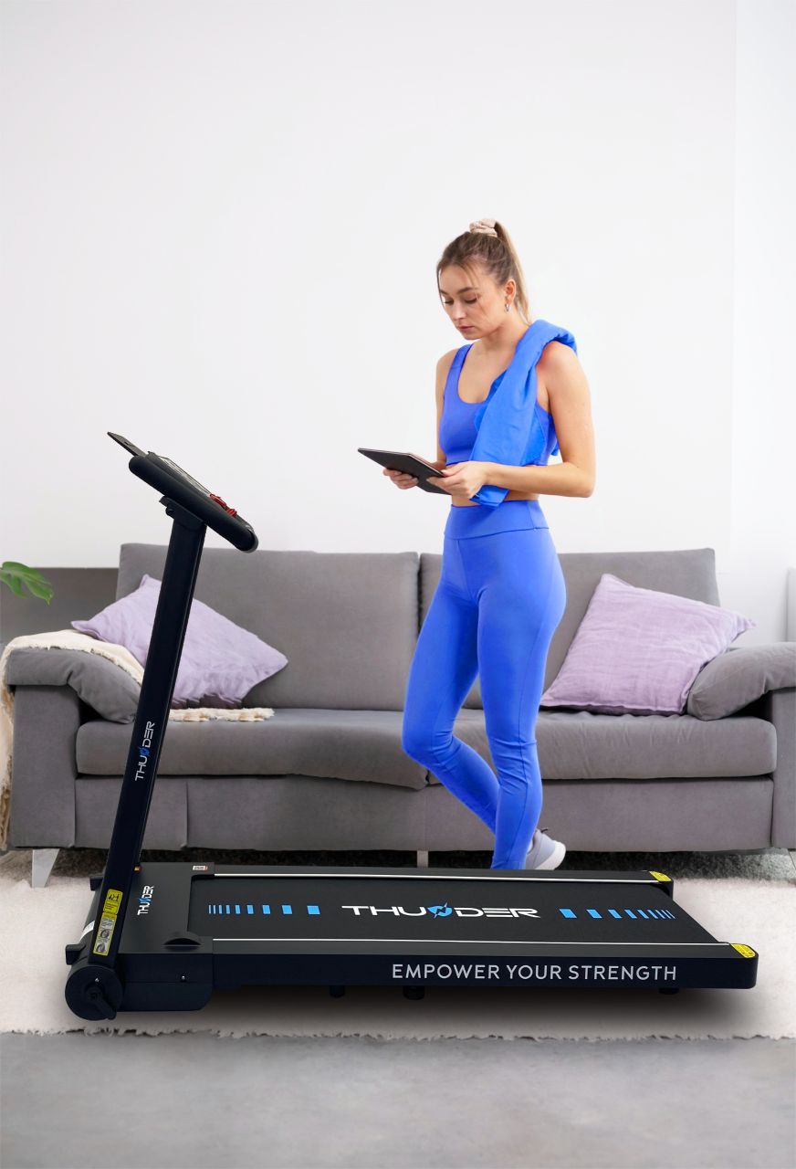 THUNDER - REVO - OTTHONI FUTÓPAD 16 KM/H VÉGSEBESSÉGGEL, 120 KG TESTSÚLYIG THUNDER - REVO - OTTHONI FUTÓPAD 16 KM/H VÉGSEBESSÉGGEL, 120 KG TESTSÚLYIG