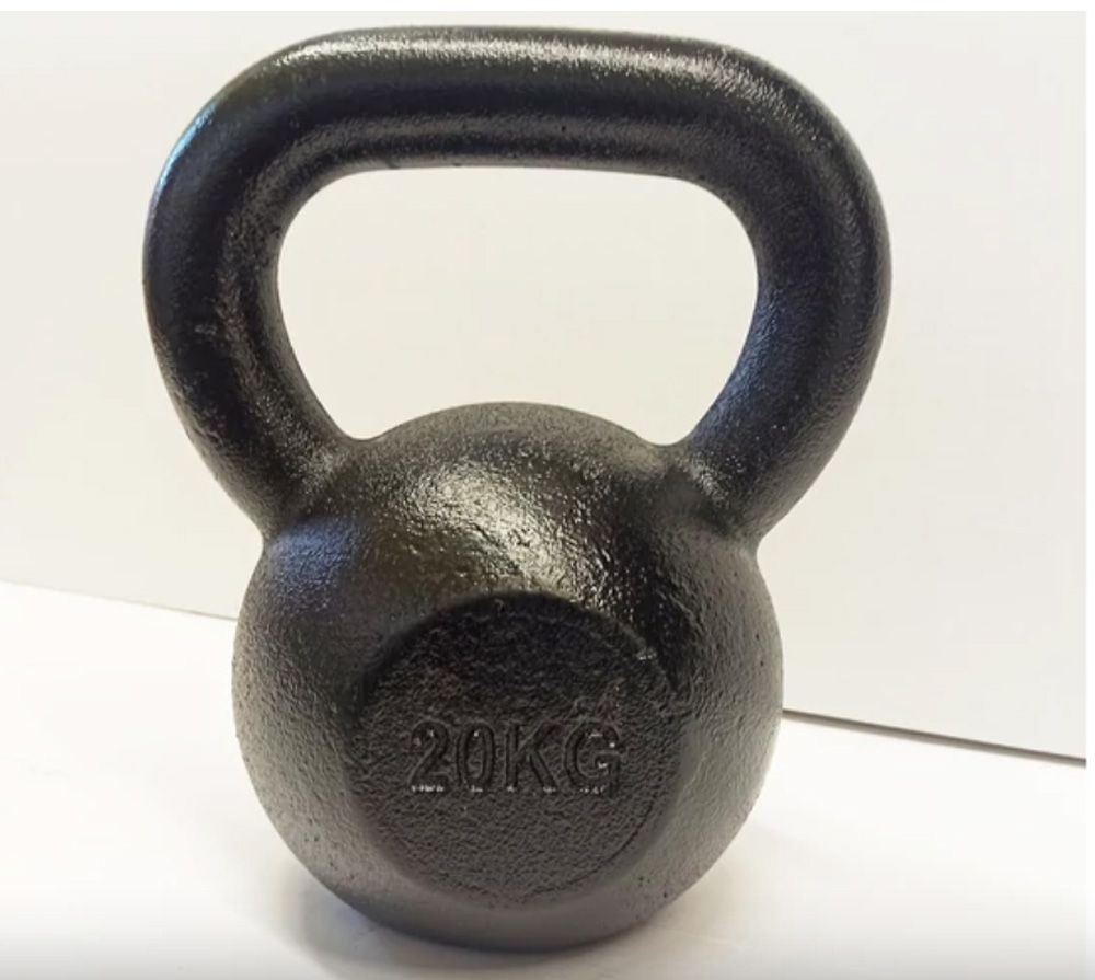 S-SPORT - FÉM KETTLEBELL - 20 KG S-SPORT - FÉM KETTLEBELL - 20 KG