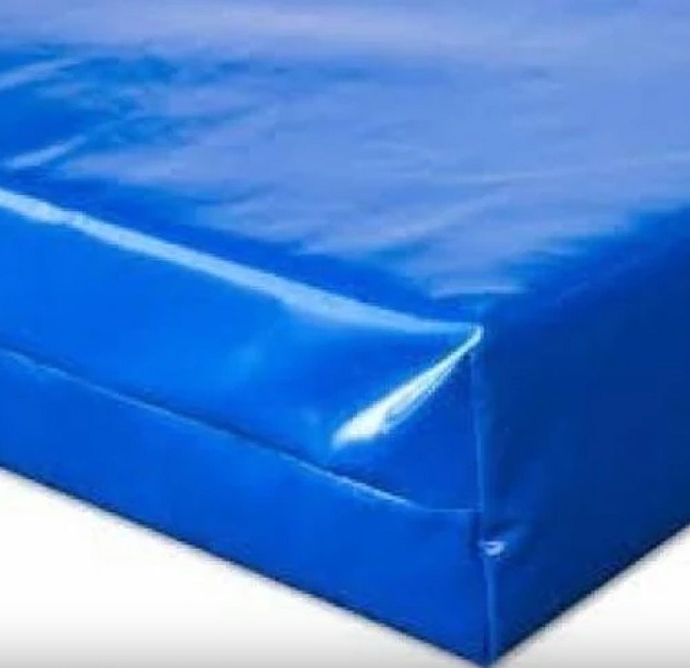 TORNASZŐNYEG MŰBŐR HUZAT - 200 X 100 X 10 CM