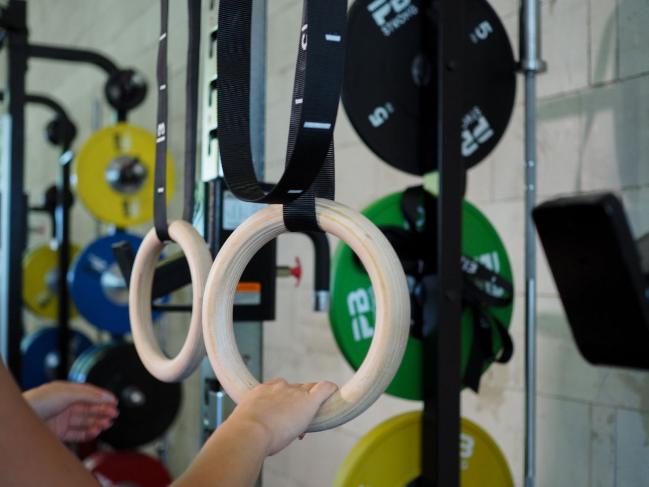 PERFORM BETTER - PB STRONG GYMNASTIC RINGS - FA TORNAGYŰRŰ 