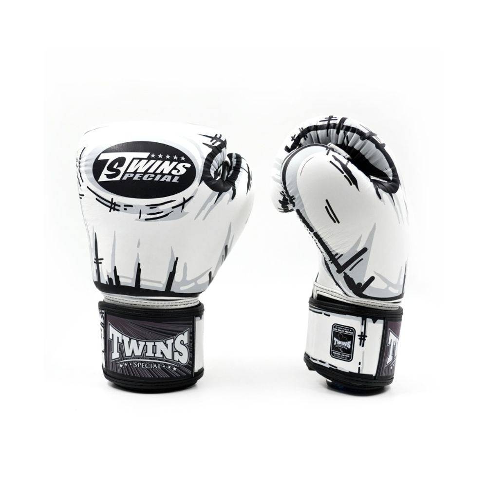 TWINS - BOXING GLOVES - FBGVL 4 COMIC TWINS - BOXING GLOVES - FBGVL 4 COMIC