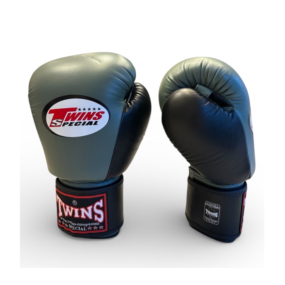 TWINS - BOXING GLOVES - BGVL 3 AIR BLACK/OLIVE TWINS - BOXING GLOVES - BGVL 3 AIR BLACK/OLIVE